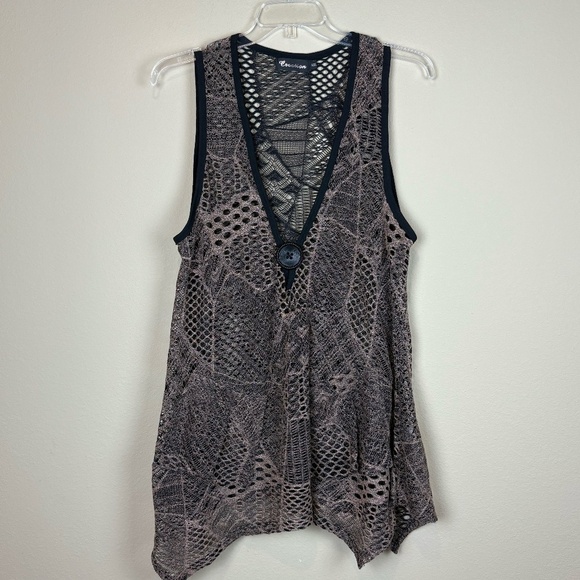 Creation Tops - Creation Brown/Black Crocheted Pullover Vest Tunic Top with Plunging Neckline